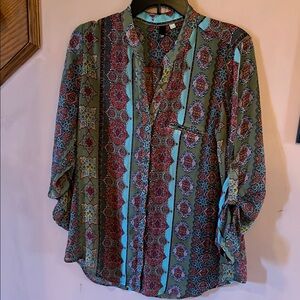 Kut from the Kloth Green and Red Graphic Blouse with Mandarin Collar